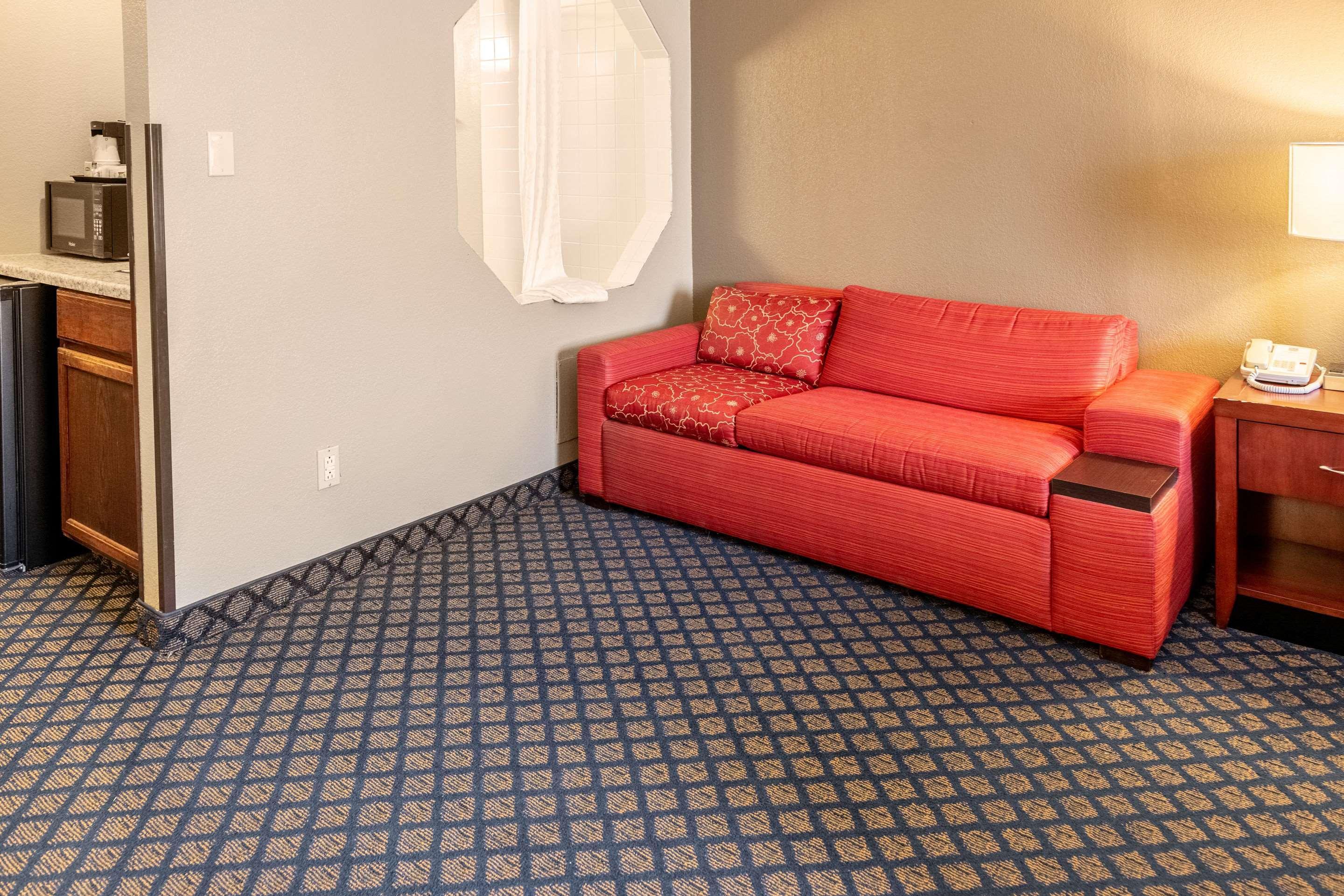 Quality Inn & Suites Seville Ngoại thất bức ảnh