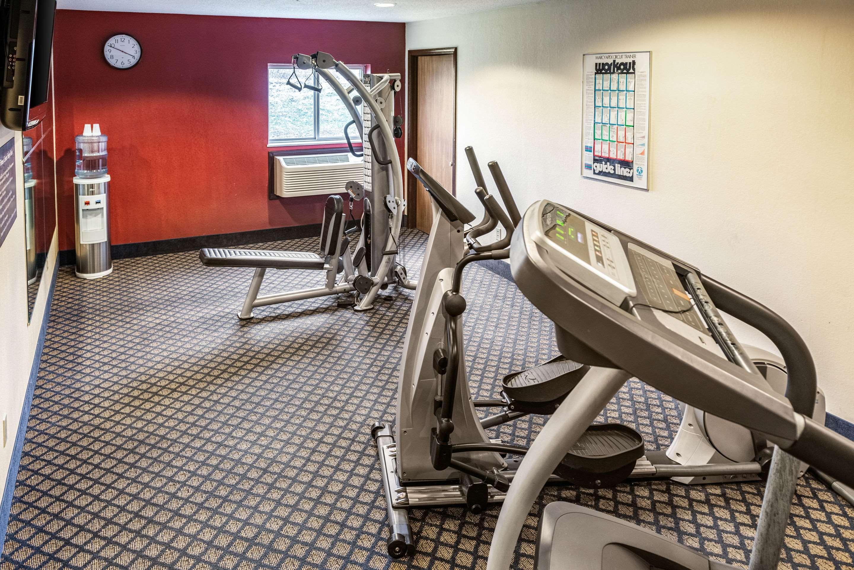 Quality Inn & Suites Seville Ngoại thất bức ảnh